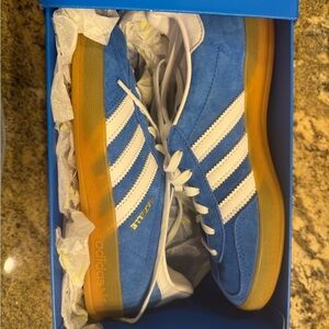 adidas Blue and White Suede Sneakers with Gum Sole